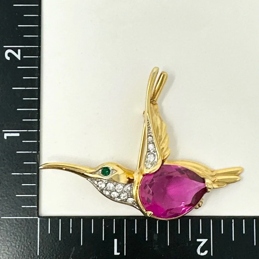Swarovski Crystal Hummingbird Pink Stone Gold Time Brooch Rhinestones Pin - Picture 5 of 5